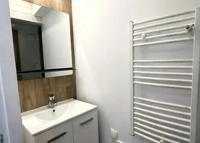 Cozy Equipped Studio&parking - Center Apartament *